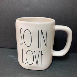 Rae Dunn brand new SO IN LOVE Mug